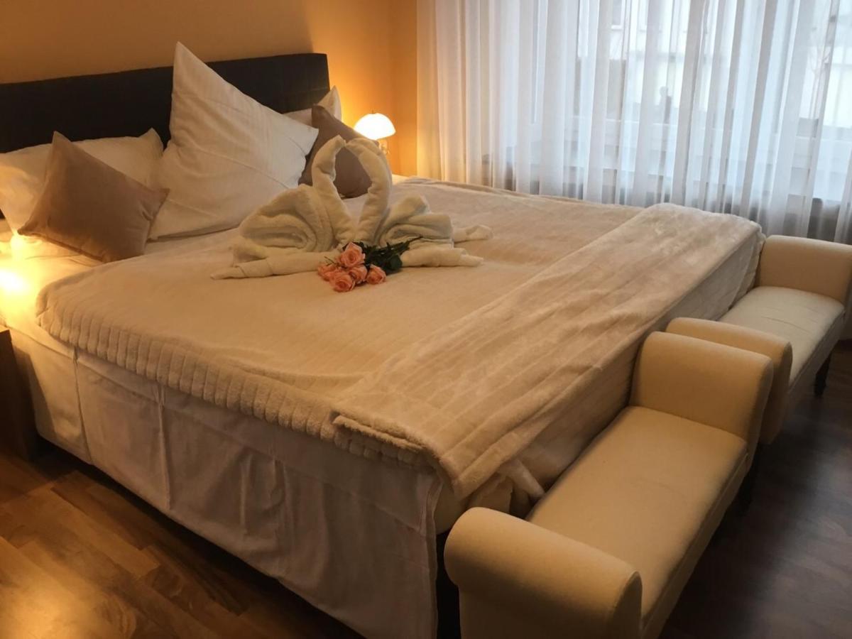 Hotel Zum Berggarten Kassel Eksteriør billede