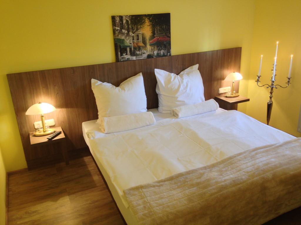 Hotel Zum Berggarten Kassel Værelse billede
